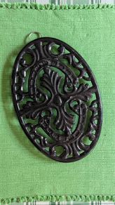 Trivet