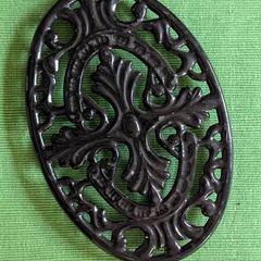 Trivet