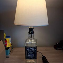 Jack Daniels whiskey bottle lamp
