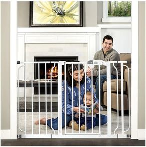 Easy Step 124cm Extra Wide Baby Gate, White, Includes 10cm and 30.5cm Extension Kit, 4 Pack of Pressure Mount Kit and 4 Pack of Wall Mount Kit
