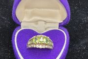 Sterling silver 925 ring with large roundish pale lime green stone