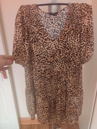 Brand new F&F V-neck leopard print viscose dress size UK14 EU42 Postage included