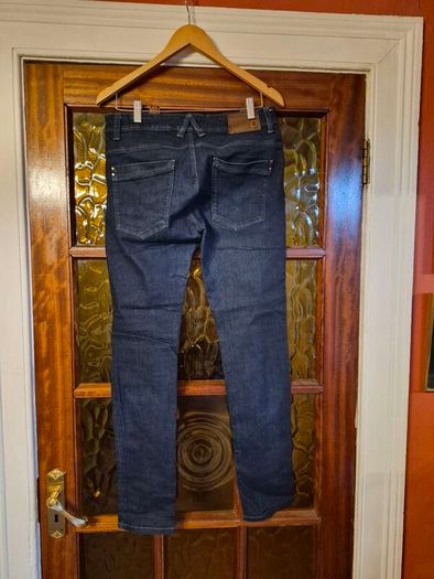 Monaco  Jean's