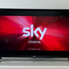LG 32 inch flatscreen TV - 32LJ510B