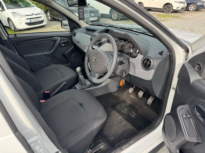 152 Dacia Duster 1.6ltr 4x4 ..NEW NCT