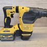 Dewalt DCH333 + Battery + Charger + Bits Set Image 5