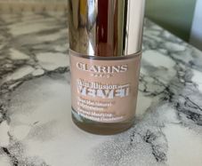 Clarins foundation