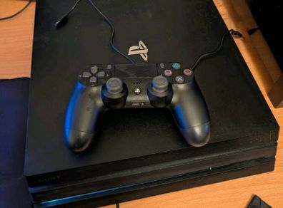 PlayStation 4 pro 1TB