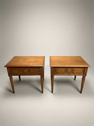 Exceptional Pair of Vintage Oak Bedside Lockers