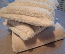 Throw and cushions