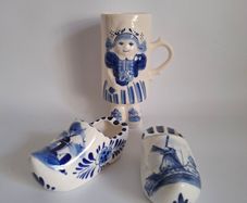 Handpainted Dutch Delft