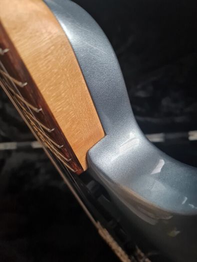 Musicman Luke II in Luke Blue