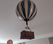 Authentic Models Travels Light LED Balloons x 3