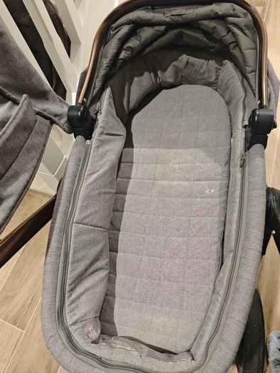 Mamas and Papas Occaro Travel System + Winter accessories,in Great condition (Bundle)