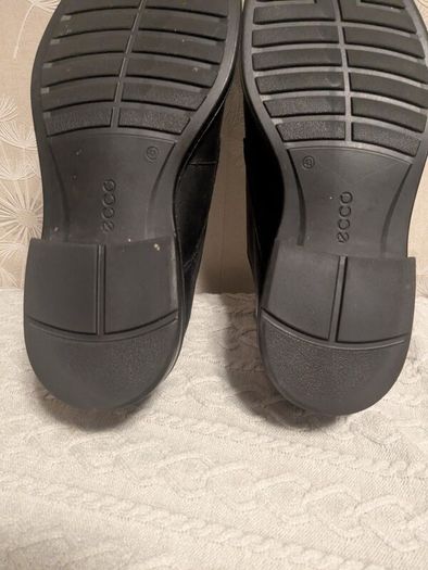 ECCO mens black leather shoes size 43(9)