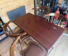 Pub table and 4 Chairs
