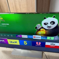 Philips 46 Inch Full HD LED TV Ambilight 3D 46PFL7007T With Remote and Box