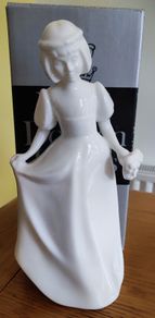Royal Doulton HN3280 Bridesmaid Images Bone China Porcelain Figurine 961B