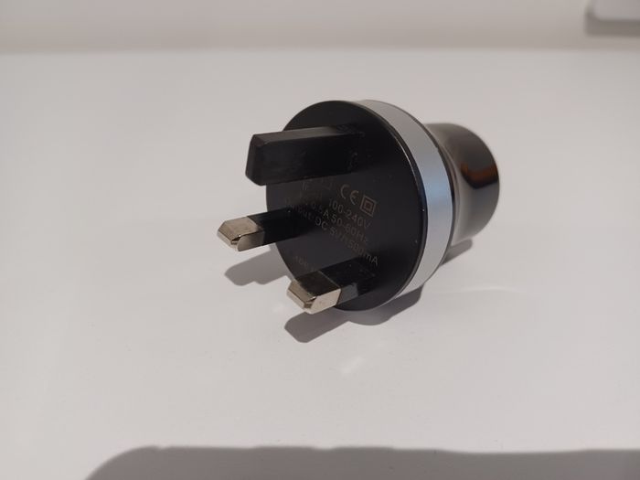 USB Charger with LED