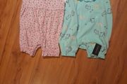 2x baby rompers