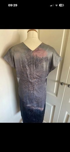 Jigsaw size 10 lined silk dress - grey/gold