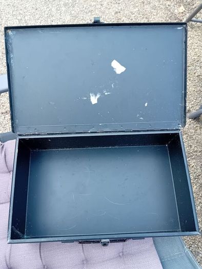 P&T Box