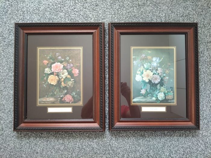 A pair of vintage  pictures