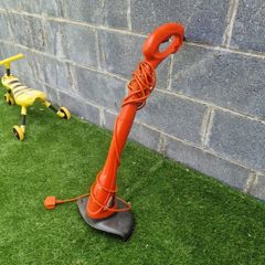 Small garden strimmer