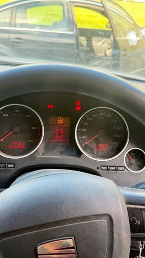 Seat Exeo Trade Sale To Clear