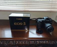 Canon EOS 3
