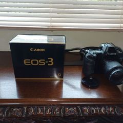 Canon EOS 3