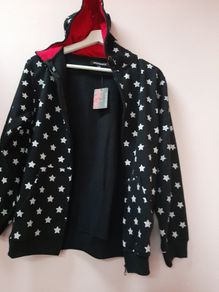 New hoodie with tags
