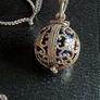 silver necklace Image 4