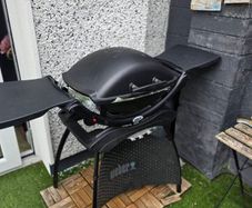 WEBER gas bbq