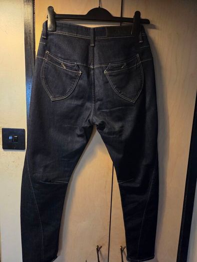 Women jeans size 6