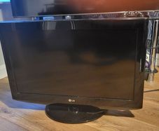 LG 32 inch tv