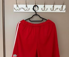 Liverpool FC Vintage Red Football Shorts UK Size 42