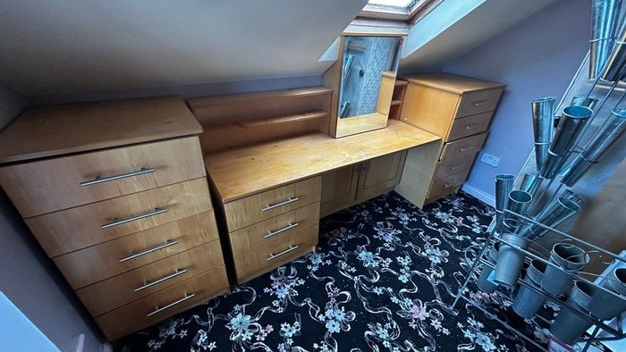 wardrobes , chest & full vanity