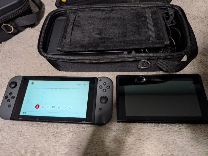 Nintendo switch  x 2