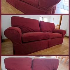 Living room / lounge couch in dark burgundy red