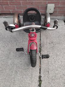 kids tricycle