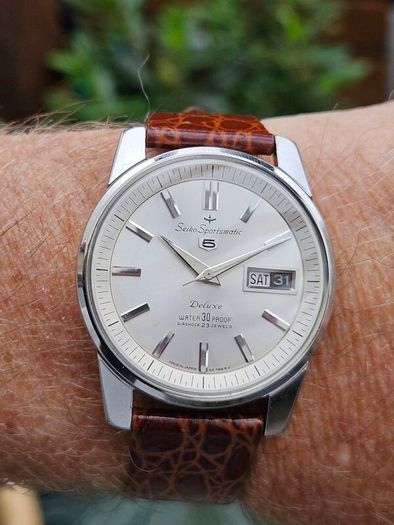 Watch Seiko 5 Deluxe. 1964.Servised.