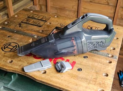 Black and Decker 18v Vacuum Cleaner Bare Unit