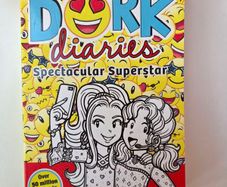 Dork Diaries Spectacular Superstar