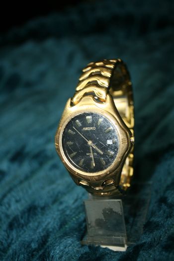 Seiko Men's 7n32 F019 Vintage Not-working  Quartz Analog Watch