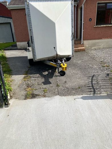 Blueline indespension box van trailer 8x5