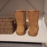 girls boots Image 3