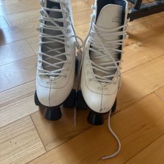 No fear quad roller skate size 3