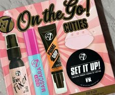 W7 gift set