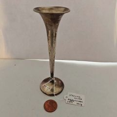 Sterling Silver Vase - Hallmarked Birmingham 1901 - 101g.